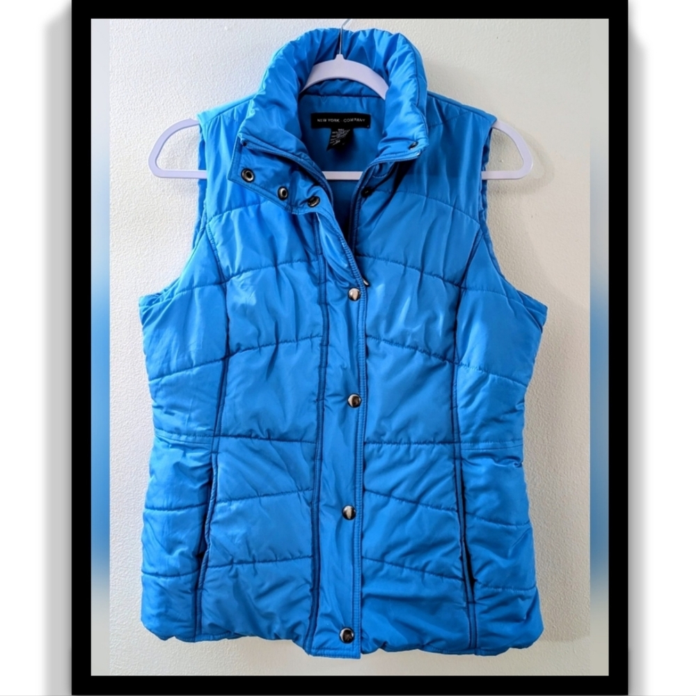New York & Company Blue Puffer Vest Size Small